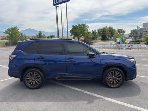 2025 Subaru Forester Sport