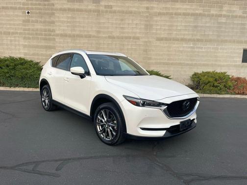 2019 Mazda CX-5 Signature