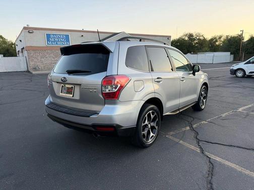 2014 Subaru Forester 2.0XT Touring