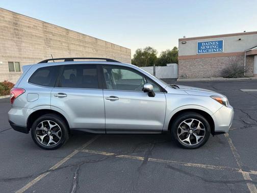 2014 Subaru Forester 2.0XT Touring
