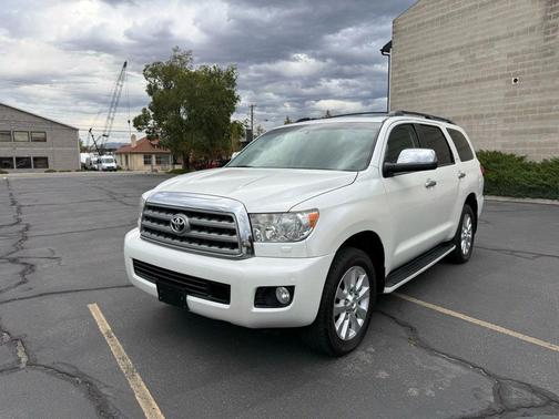 2017 Toyota Sequoia Platinum
