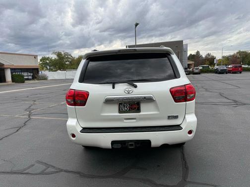 2017 Toyota Sequoia Platinum
