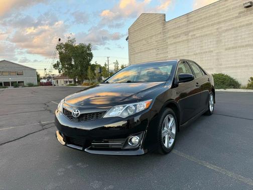 2014 Toyota Camry SE