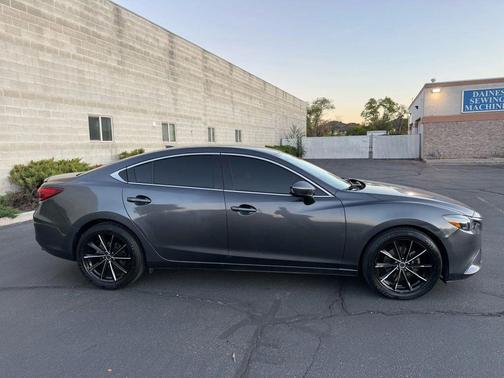 2016 Mazda Mazda6 i Grand Touring