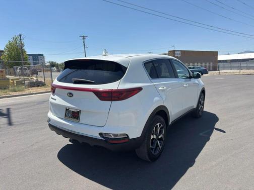 2020 Kia Sportage LX