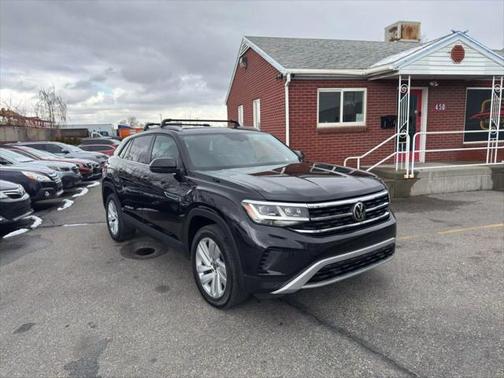 2020 Volkswagen Atlas Cross Sport 3.6L V6 SE w/Technology R-Line