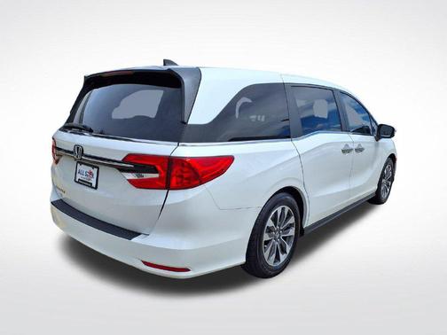 Platinum White Pearl 2021 Honda Odyssey EX-L