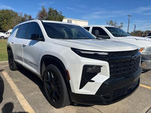 2025 Chevrolet Traverse RS