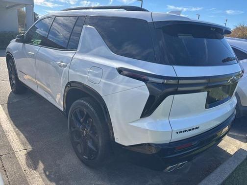 2025 Chevrolet Traverse RS
