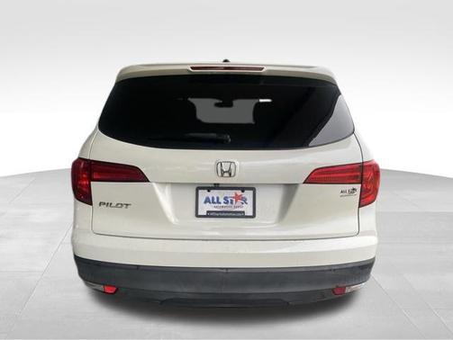White Diamond Pearl 2018 Honda Pilot EX-L
