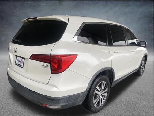 White Diamond Pearl 2018 Honda Pilot EX-L