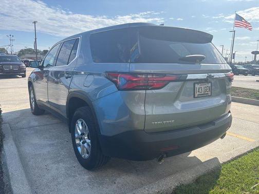 2023 Chevrolet Traverse LS