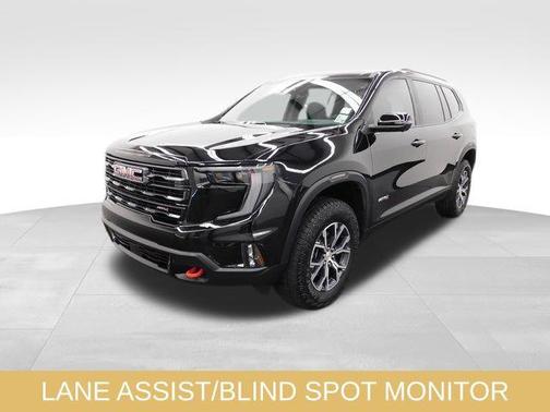 2025 GMC Acadia AWD AT4