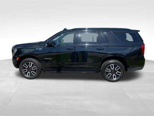 Onyx Black 2023 GMC Yukon 4WD AT4