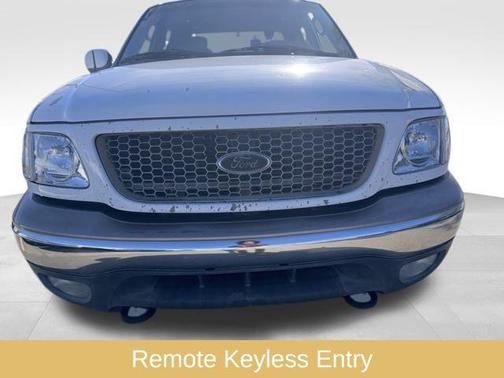 2003 Ford F-150 Lariat SuperCrew