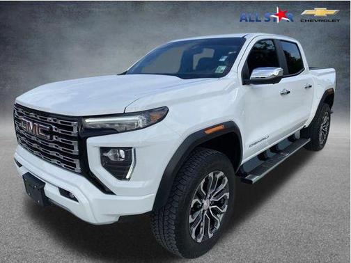 Summit White 2024 GMC Canyon Denali
