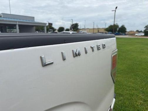 White Platinum Clearcoat Metallic 2014 Ford F-150 Limited