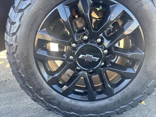 2025 Chevrolet Silverado 2500 LTZ