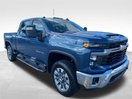 Lakeshore Blue Metallic 2026 Chevrolet Silverado 2500 LT