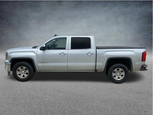Quicksilver Metallic 2017 GMC Sierra 1500 SLE