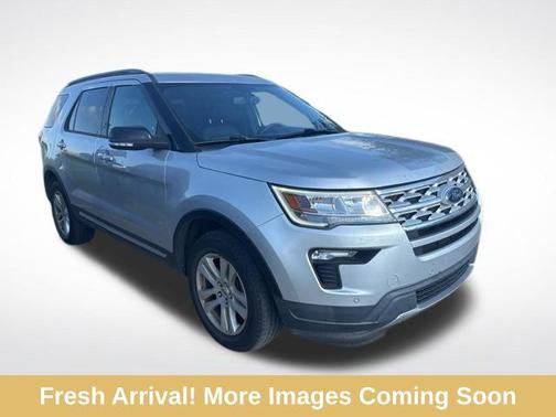 Ingot Silver 2018 Ford Explorer XLT