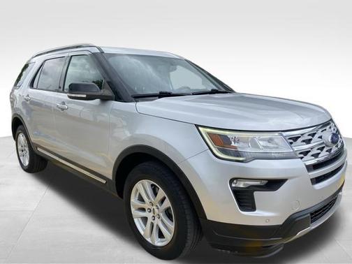 Ingot Silver 2018 Ford Explorer XLT