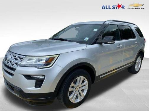 Ingot Silver 2018 Ford Explorer XLT