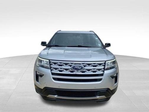 Ingot Silver 2018 Ford Explorer XLT