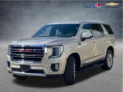 Pearl Beige Metallic 2023 GMC Yukon SLT