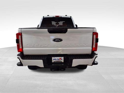 Oxford White 2023 Ford F-250 XL
