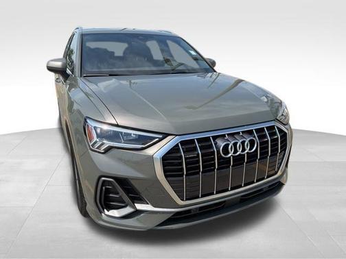 Chronos Gray Metallic 2025 Audi Q3 Premium 45 TFSI S line quattro Tiptronic
