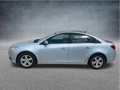 Silver Ice Metallic 2014 Chevrolet Cruze 1LT