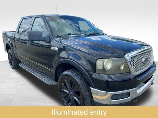 Black Clearcoat 2004 Ford F-150 XLT SuperCrew