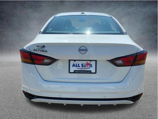 Glacier White 2025 Nissan Altima 2.5 SV