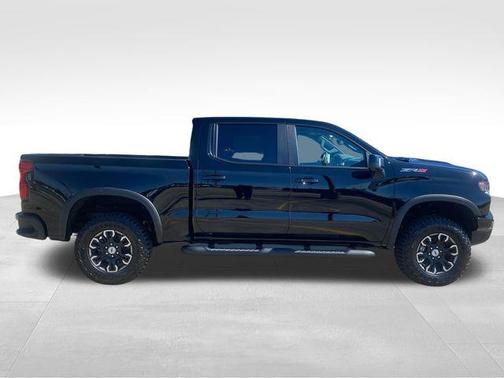 Black 2026 Chevrolet Silverado 1500 ZR2