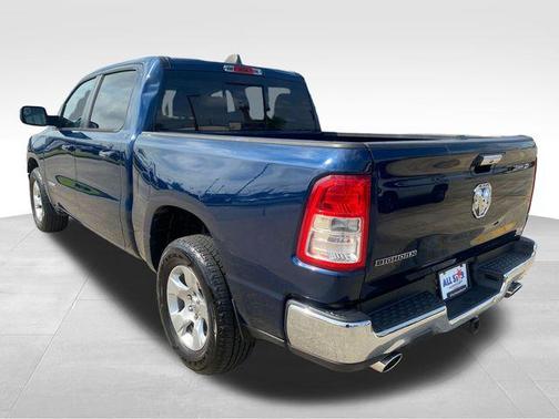 Patriot Blue Pearlcoat 2020 RAM 1500 Big Horn/Lone Star