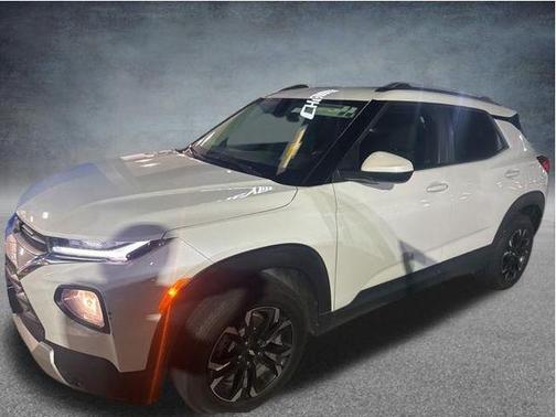 Iridescent Pearl Tricoat 2021 Chevrolet Trailblazer LT