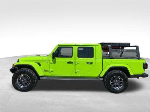 Limited Edition Gecko Clearcoat 2021 Jeep Gladiator Overland
