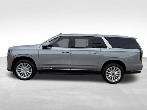 2024 Cadillac Escalade ESV Luxury