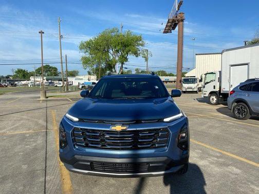 Lakeshore Blue Metallic 2026 Chevrolet Equinox 1LT