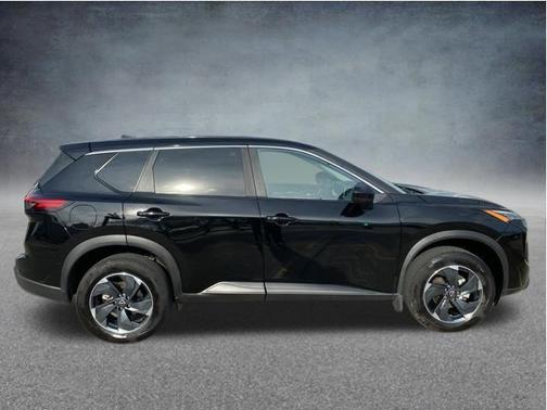 Super Black 2025 Nissan Rogue SV