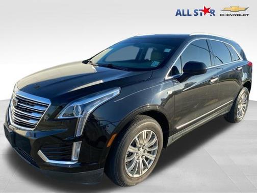 Stellar Black Metallic 2018 Cadillac XT5 Luxury