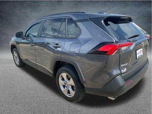 Magnetic Gray Metallic 2022 Toyota RAV4 XLE