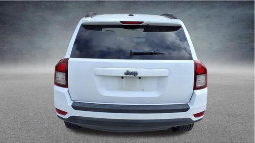 Bright White Clearcoat 2016 Jeep Compass Sport