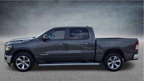 Granite Crystal Metallic Clearcoat 2020 RAM 1500 Big Horn/Lone Star