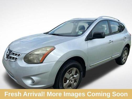 Brilliant Silver 2015 Nissan Rogue Select S