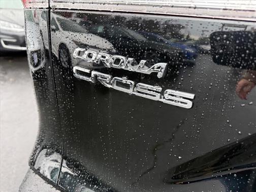 2025 Toyota Corolla Cross LE