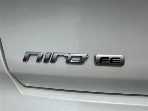 2021 Kia Niro LX