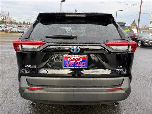 2022 Toyota RAV4 Hybrid LE