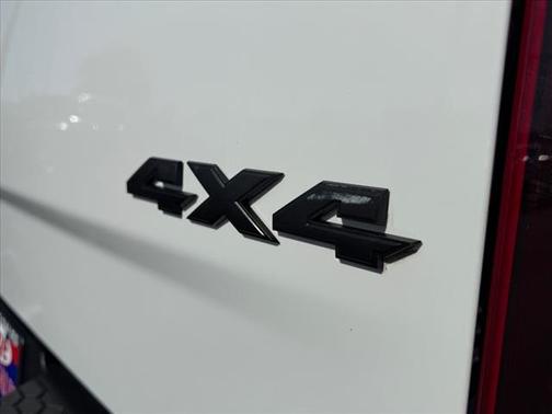 2019 RAM 1500 Classic Warlock Crew Cab 4x4 5'7' Box